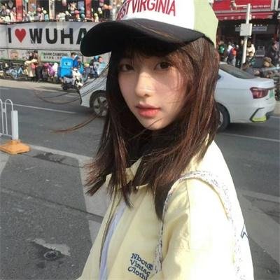 美术馆旁的动物园